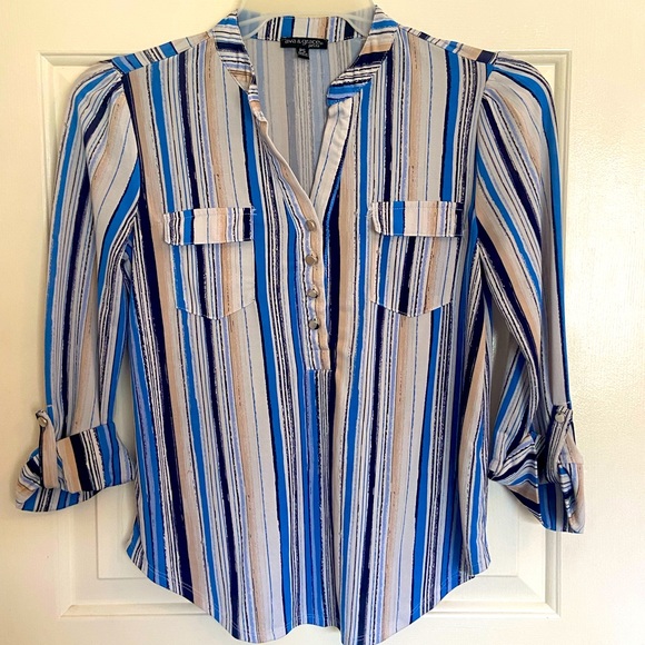 Ava and Grace: Silky Feel Multicolored Coastal Blouse. Button down, FrontPockets - Picture 1 of 3